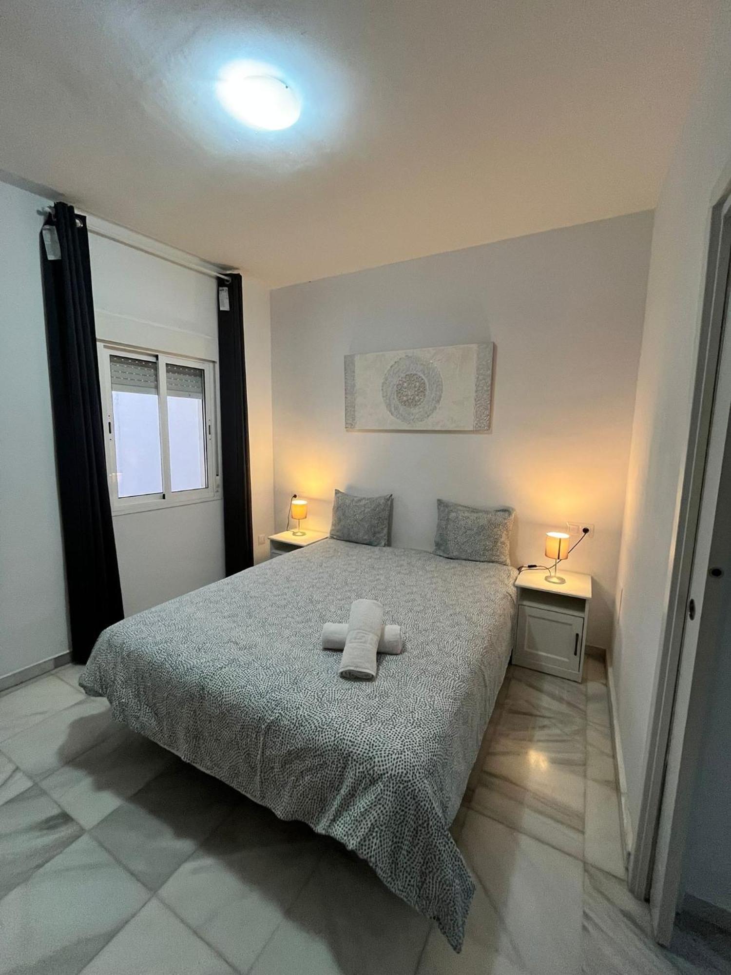 Premium Marmoles Apartments Малага Экстерьер фото
