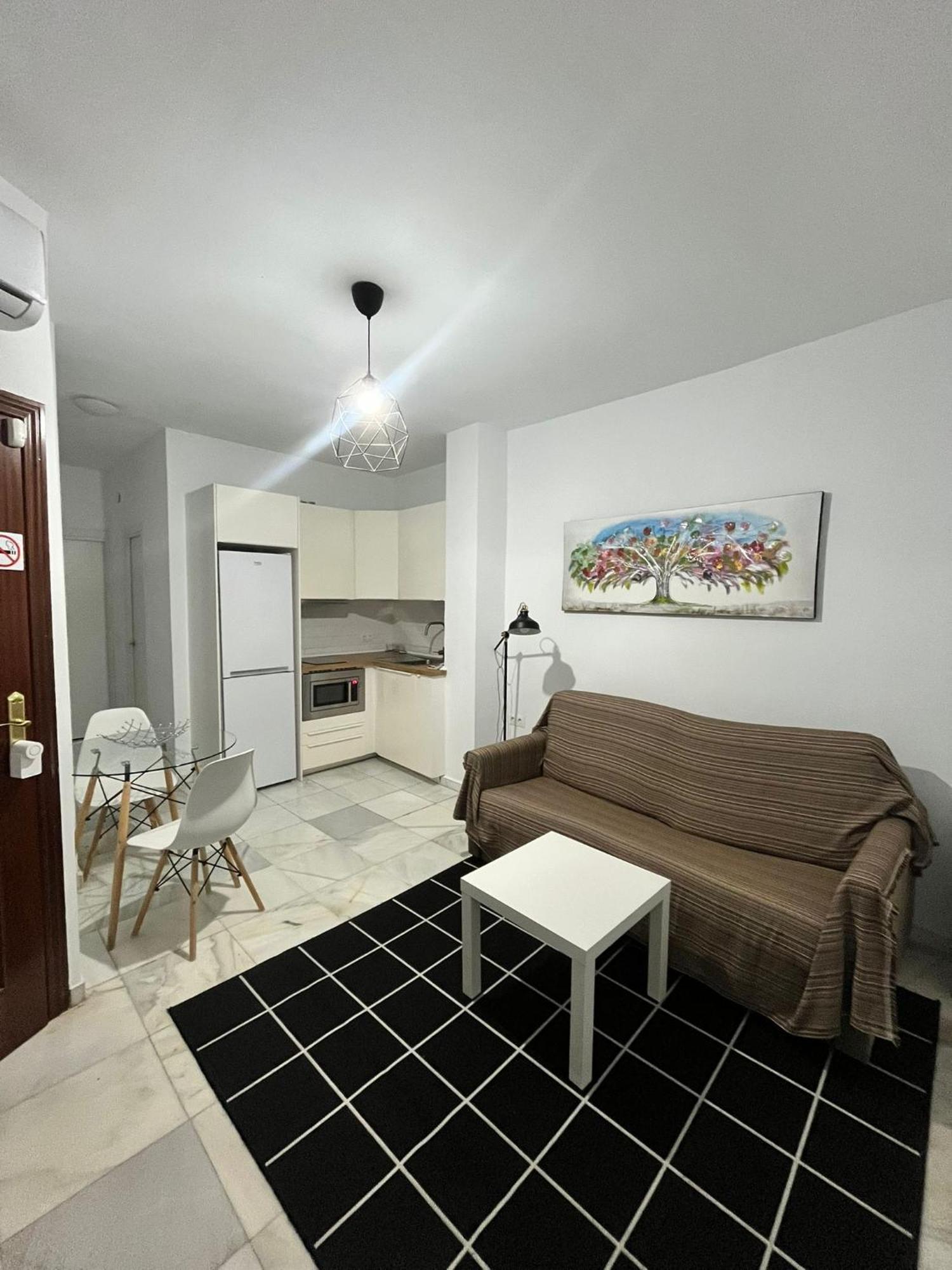 Premium Marmoles Apartments Малага Экстерьер фото